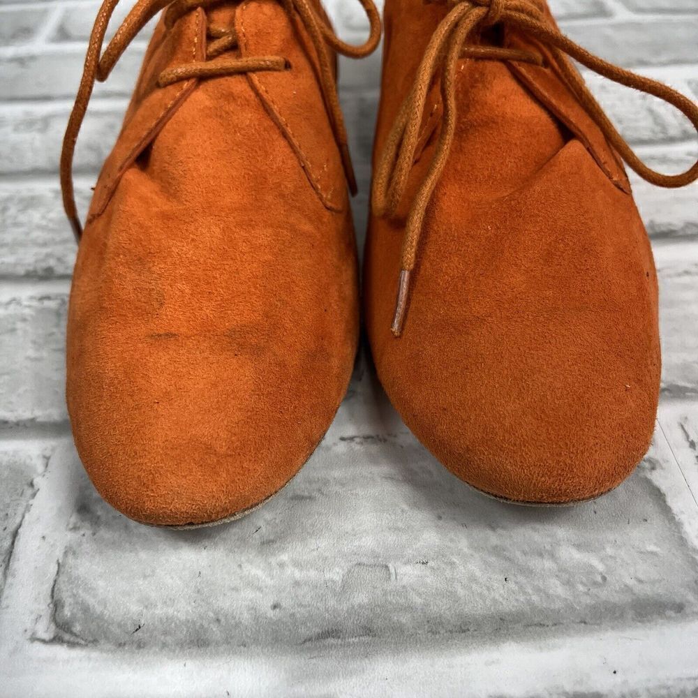 Tosca Blu Women's Size 37/ US 6.5 Orange Suede Flat Lace Up Loafer Oxfords - Picture 4 of 12